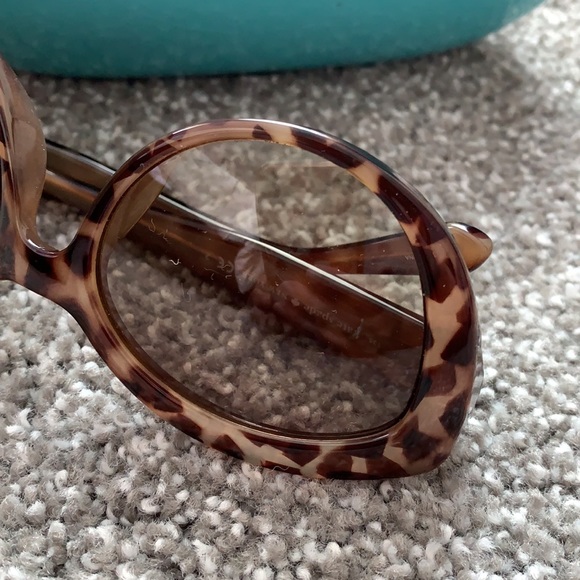 Kate spade tortoise shell Sunglasses - Picture 9 of 10
